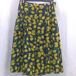 The limited 🍋 skirt